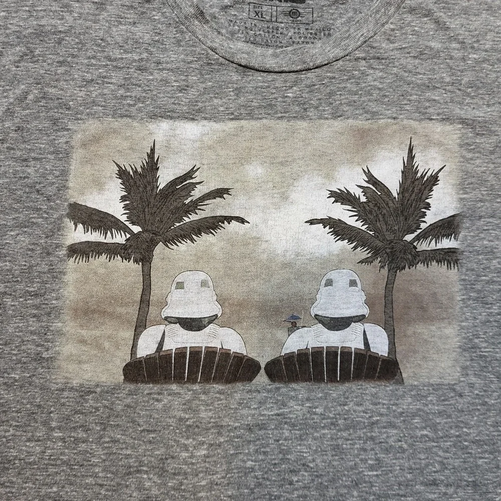 Star Wars Mens T-Shirt Stormtrooper Relaxing Palm Tree Beach Sze XL Short Sleeve
